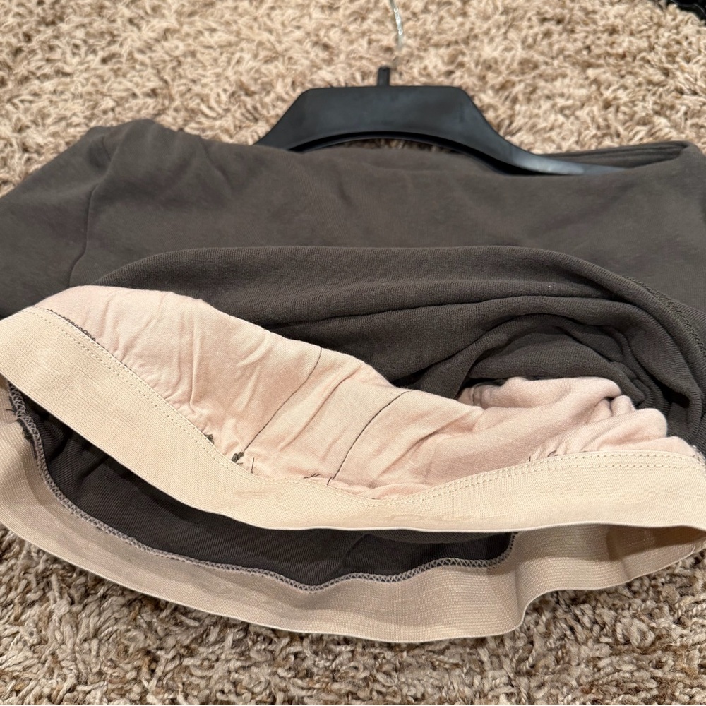 OGL ProWarm Eco-Mousse Modern Side Ruched Boatneck Brami Top - Forest Olive - Picture 7 of 9